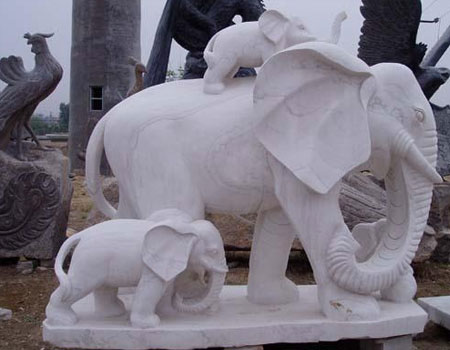 大象（动物雕塑）